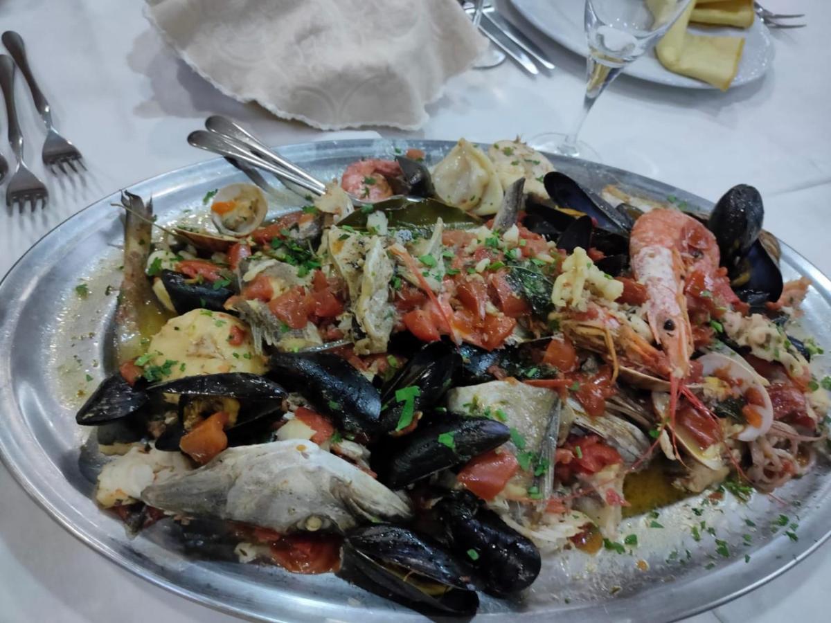 Hotel Ristorante La Siesta Pietrapaola المظهر الخارجي الصورة